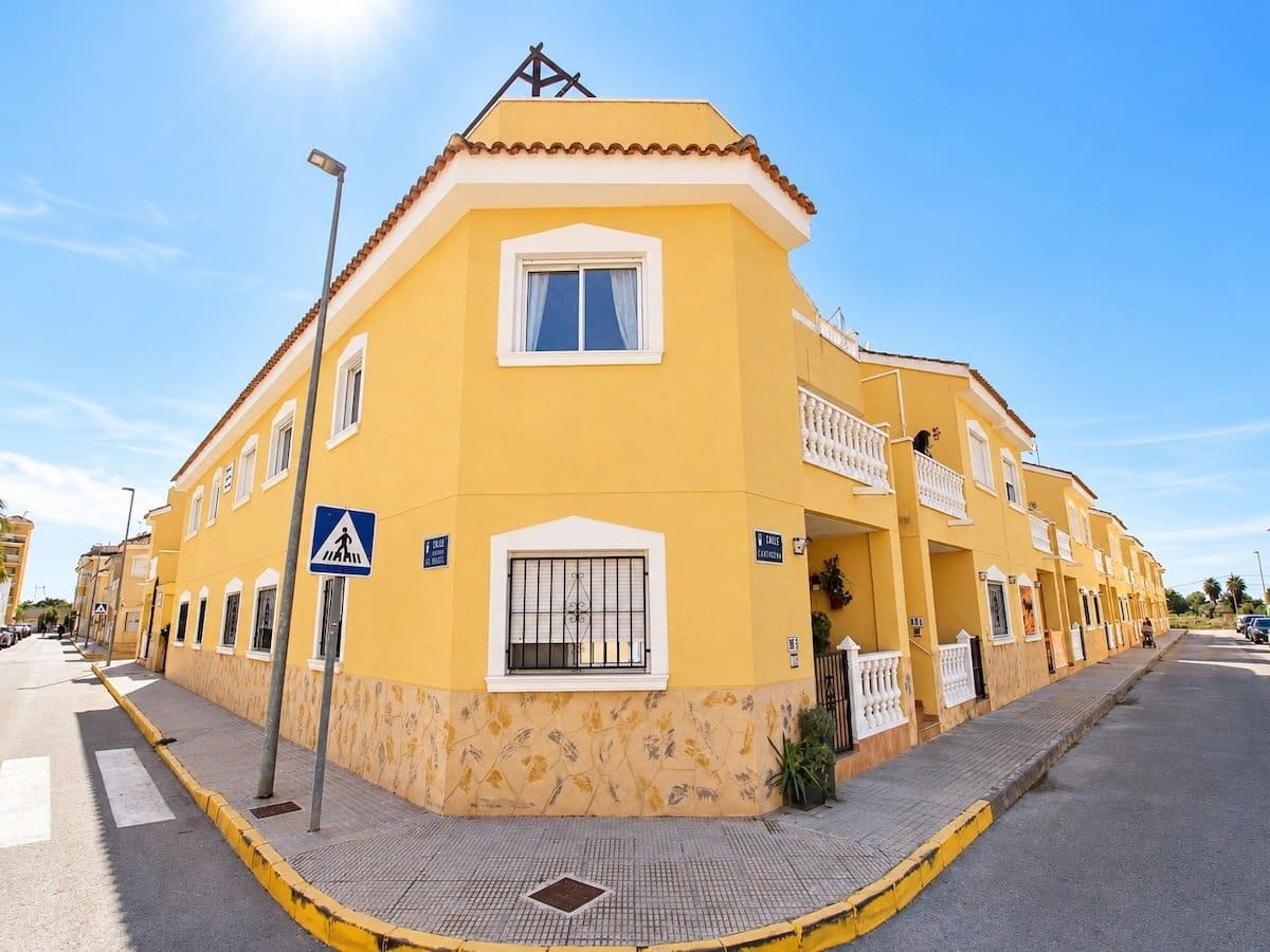 2 soveværelse Lejlighed til salg i Formentera del Segura med swimmingpool - € 117.000 (Ref: 10169382)