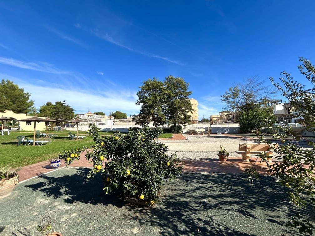 2 soverom Leilighet til salgs i Cabo Roig med svømmebasseng - € 193 900 (Ref: 10169383)