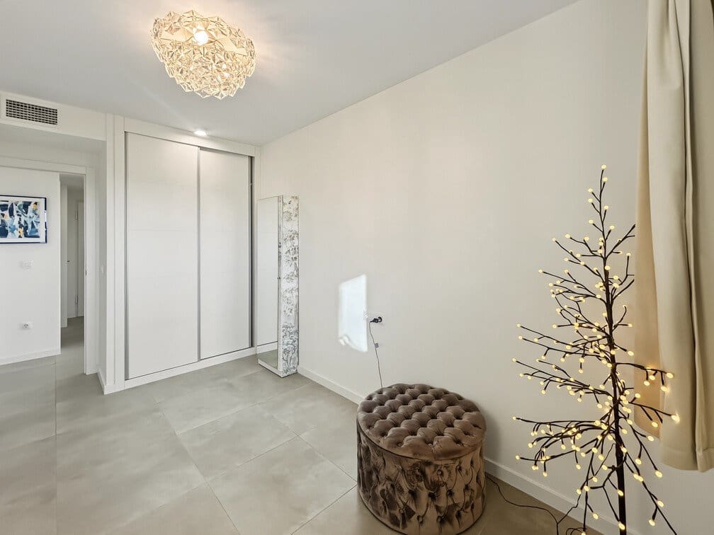 2 sypialnia Apartament na sprzedaż w Campoamor z basenem garażem - 339 000 € (Ref: 10175775)