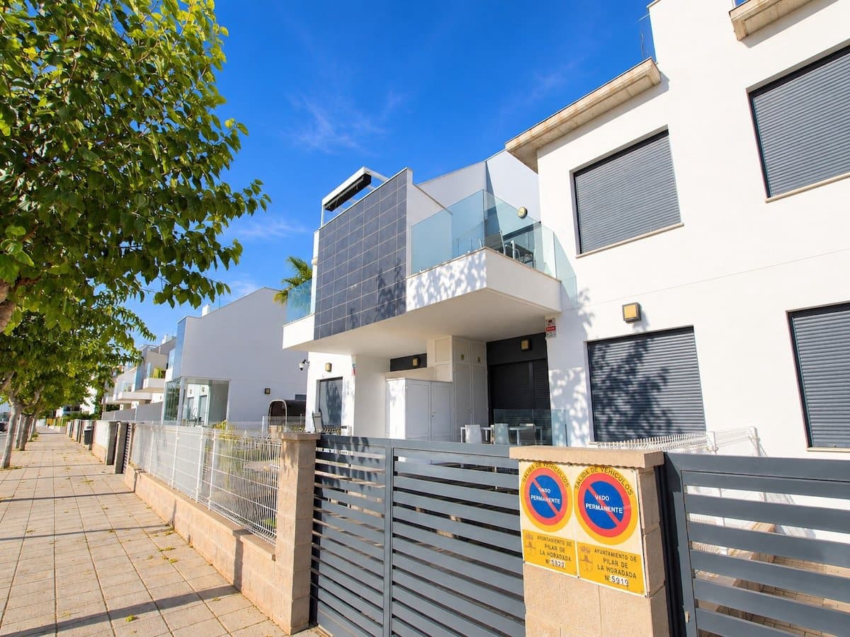 2 soveværelse Lejlighed til salg i Pilar de la Horadada med swimmingpool garage - € 225.000 (Ref: 10175959)