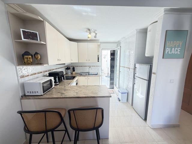 2 soveværelse Lejlighed til salg i Villamartin, Orihuela med swimmingpool garage - € 159.995 (Ref: 10179418)