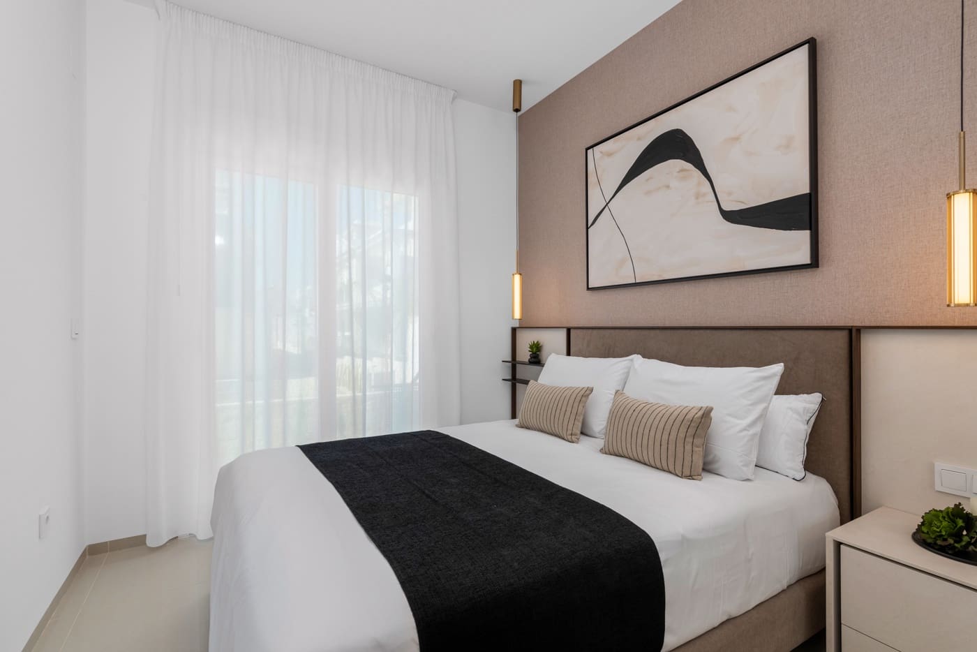 2 bedroom Apartment for sale in Dona Pepa - € 321,000 (Ref: 8613794)