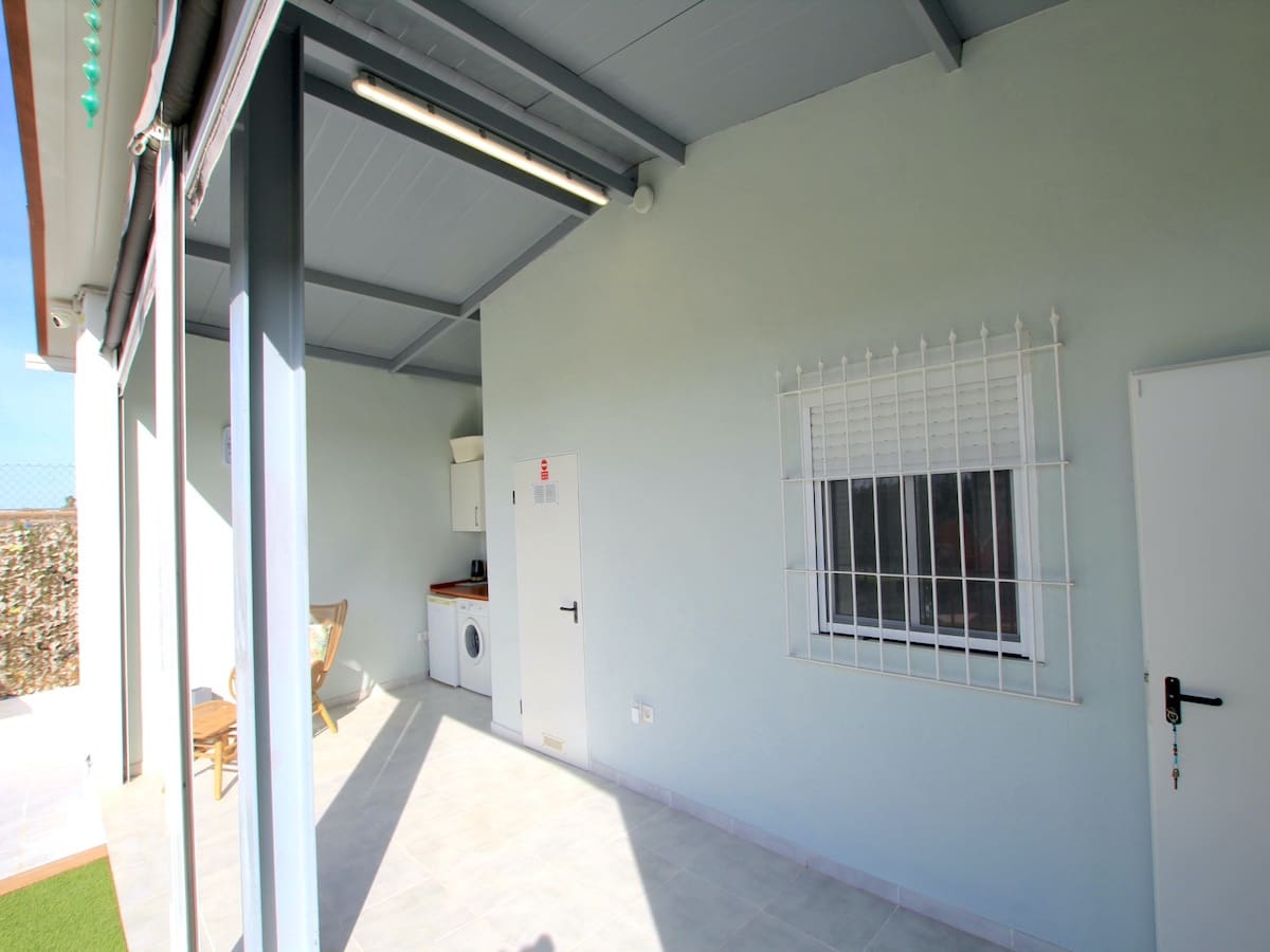 3 soveværelse Finca/Landehus til salg i Los Palacios med swimmingpool - € 325.000 (Ref: 8840140)