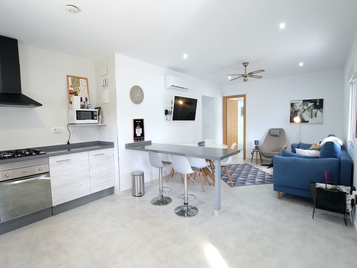 3 soveværelse Finca/Landehus til salg i Los Palacios med swimmingpool - € 325.000 (Ref: 8840140)