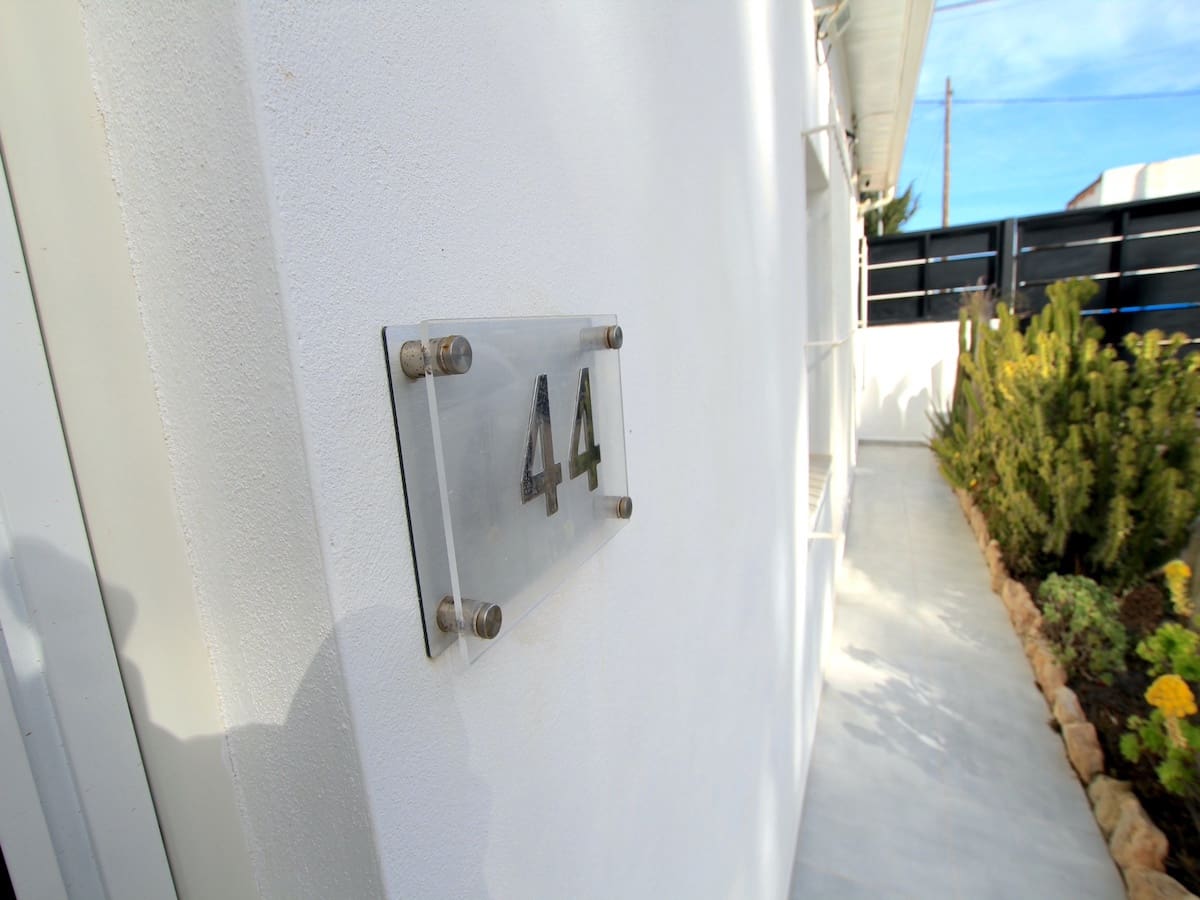 3 slaapkamer Finca/Landhuis te koop in Los Palacios met zwembad - € 325.000 (Ref: 8840140)