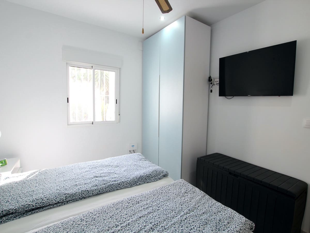 3 slaapkamer Finca/Landhuis te koop in Los Palacios met zwembad - € 325.000 (Ref: 8840140)