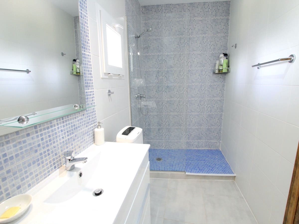 3 slaapkamer Finca/Landhuis te koop in Los Palacios met zwembad - € 325.000 (Ref: 8840140)