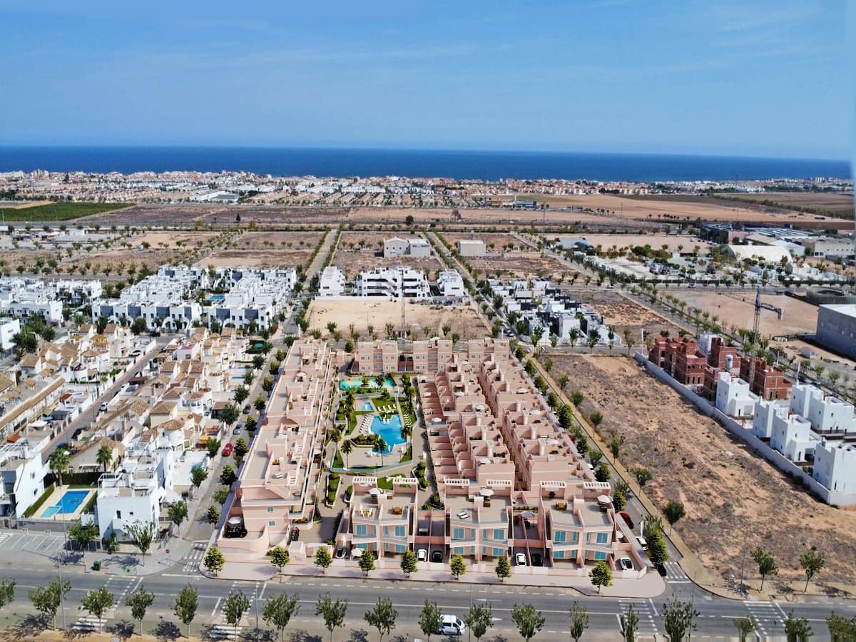 3 bedroom Townhouse for sale in Pilar de la Horadada - € 299,900 (Ref: 8855191)