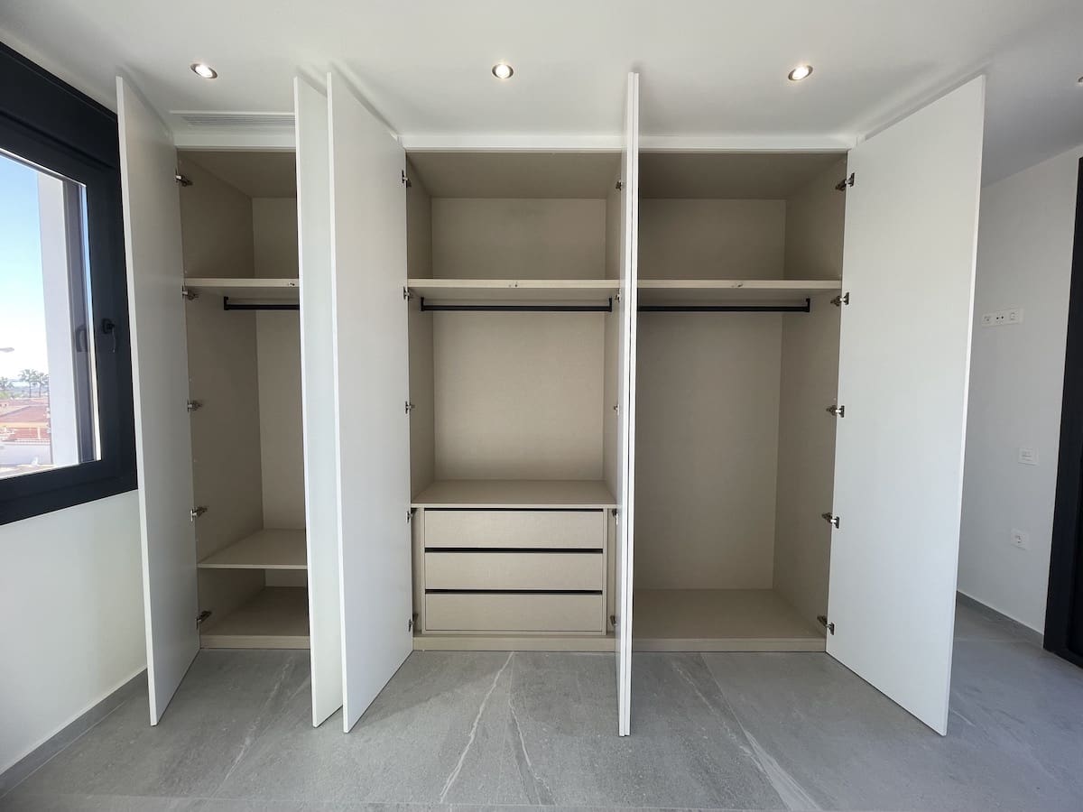 3 bedroom Villa for sale in Ciudad Quesada with pool - € 799,900 (Ref: 8891421)