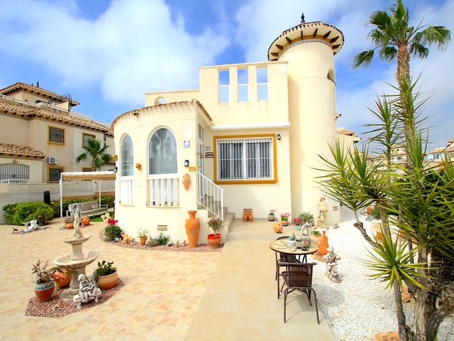 2 bedroom Villa for sale in Cabo Roig, Orihuela - € 369,950 (Ref: 8960931)