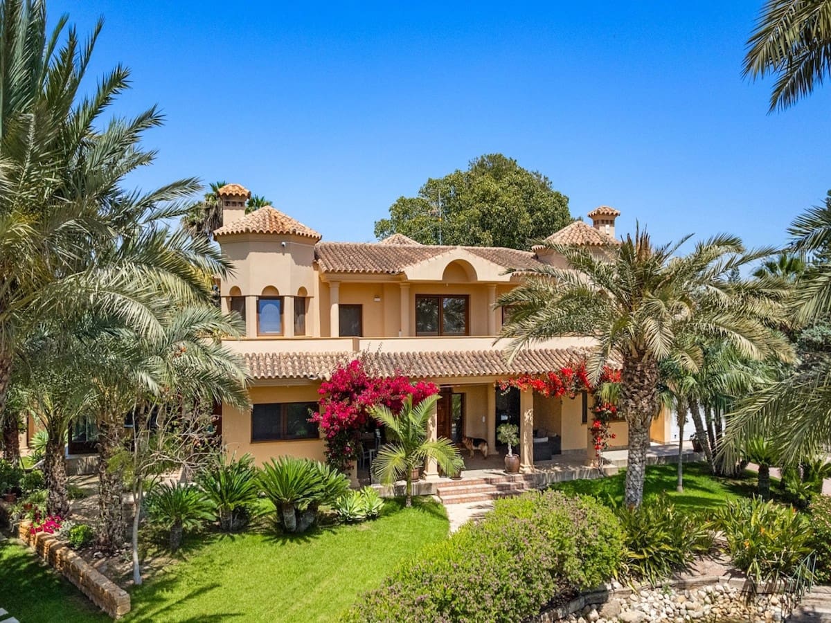 5 sypialnia Willa na sprzedaż w Elche / Elx z basenem - 1 200 000 € (Ref: 9003750)