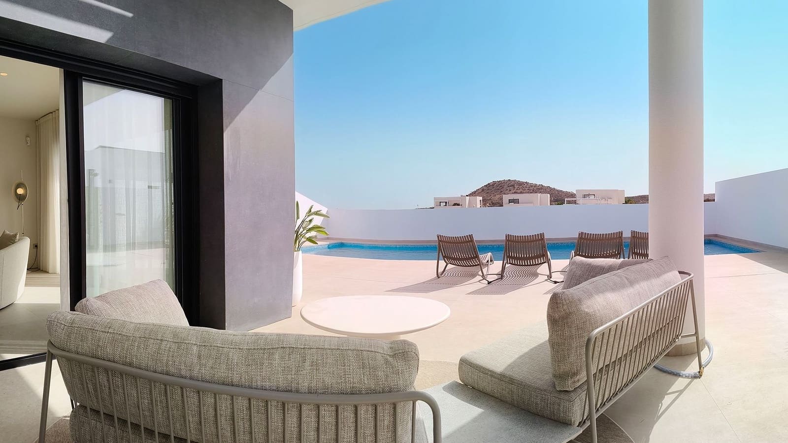 4 bedroom Villa for sale in Ciudad Quesada with pool - € 810,750 (Ref: 9004437)