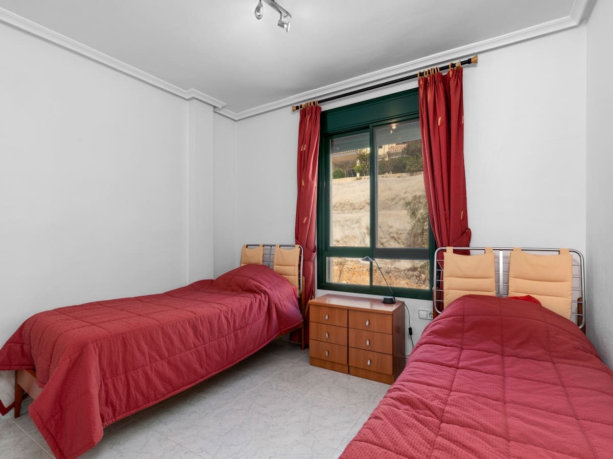 2 soveværelse Lejlighed til salg i Campoamor - € 279.000 (Ref: 9006239)