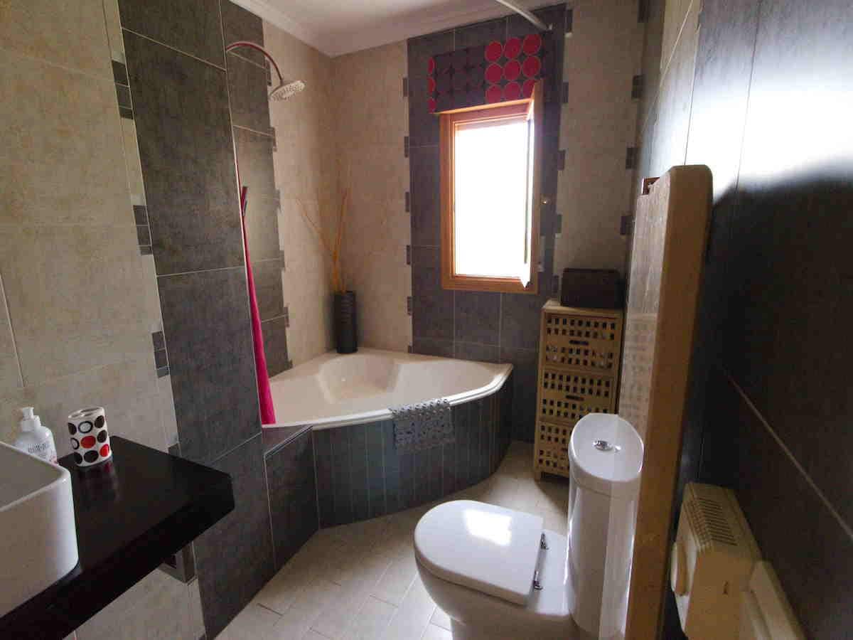 5 bedroom Villa for sale in Ciudad Quesada with pool - € 559,000 (Ref: 9013133)