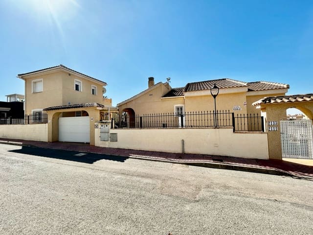 5 bedroom Villa for sale in Benimar, Benijófar - € 359,000 (Ref: 9013134)