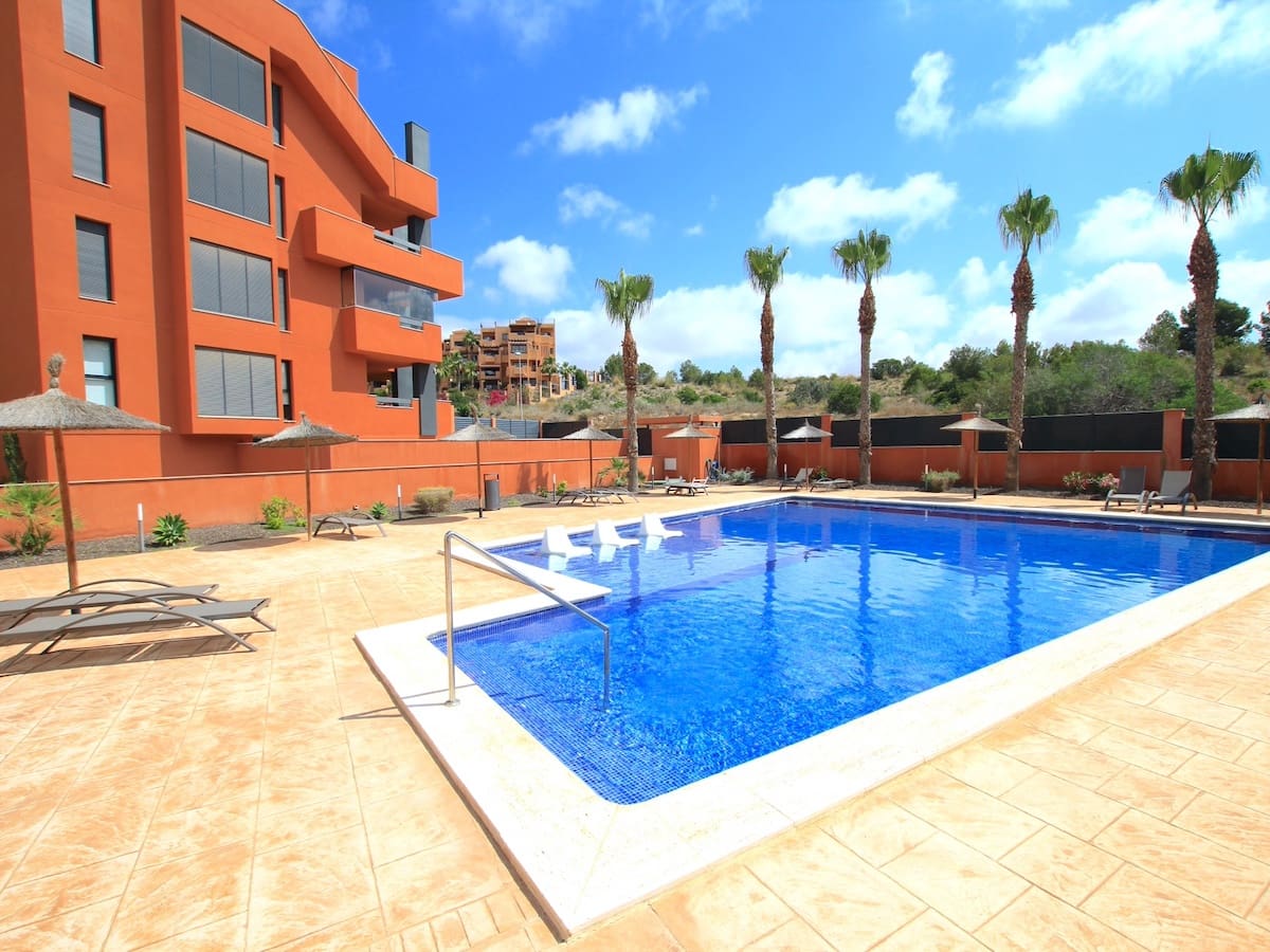2 bedroom Apartment for sale in Villamartin - € 285,000 (Ref: 9037478)