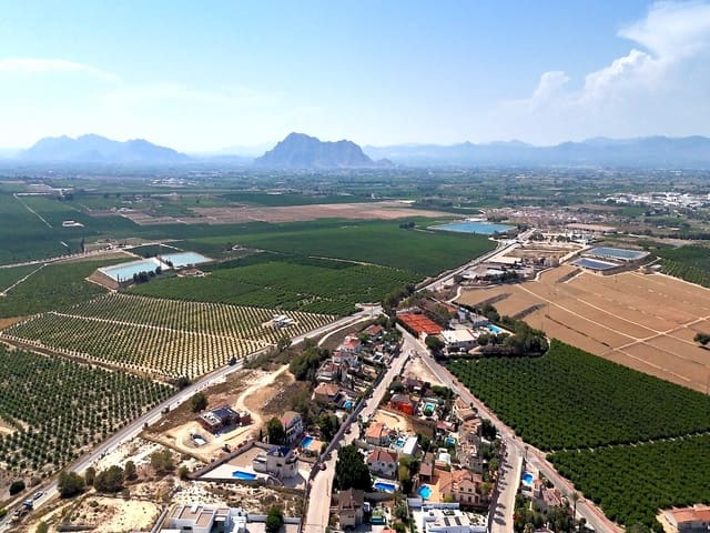 3 bedroom Villa for sale in Algorfa with pool - € 599,990 (Ref: 9076921)