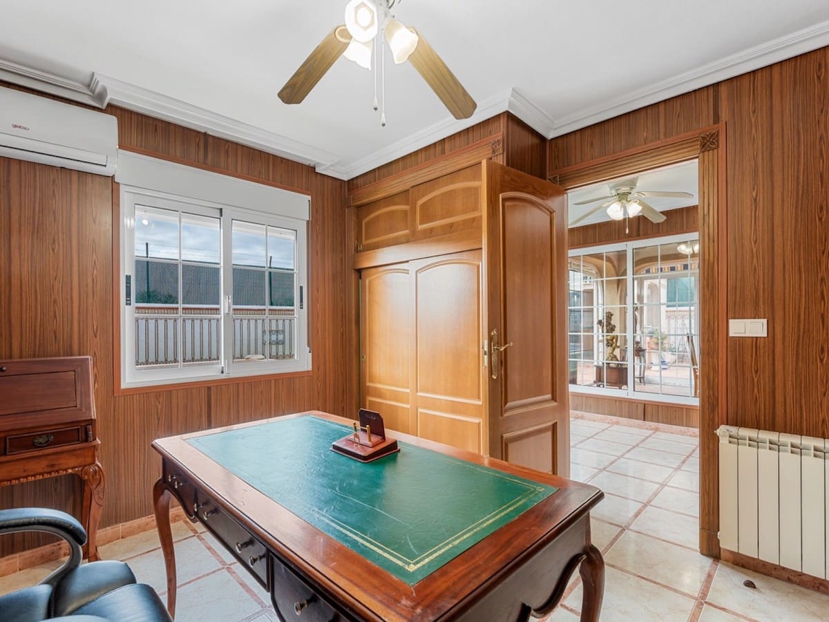 4 soverom Villa til salgs i El Chaparral med svømmebasseng - € 689 000 (Ref: 9101672)