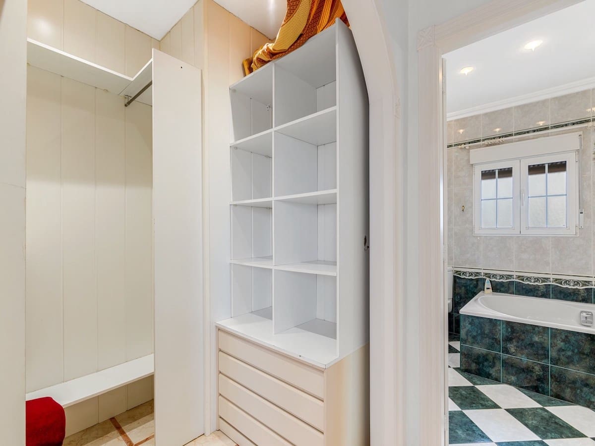 4 soverom Villa til salgs i El Chaparral med svømmebasseng - € 689 000 (Ref: 9101672)