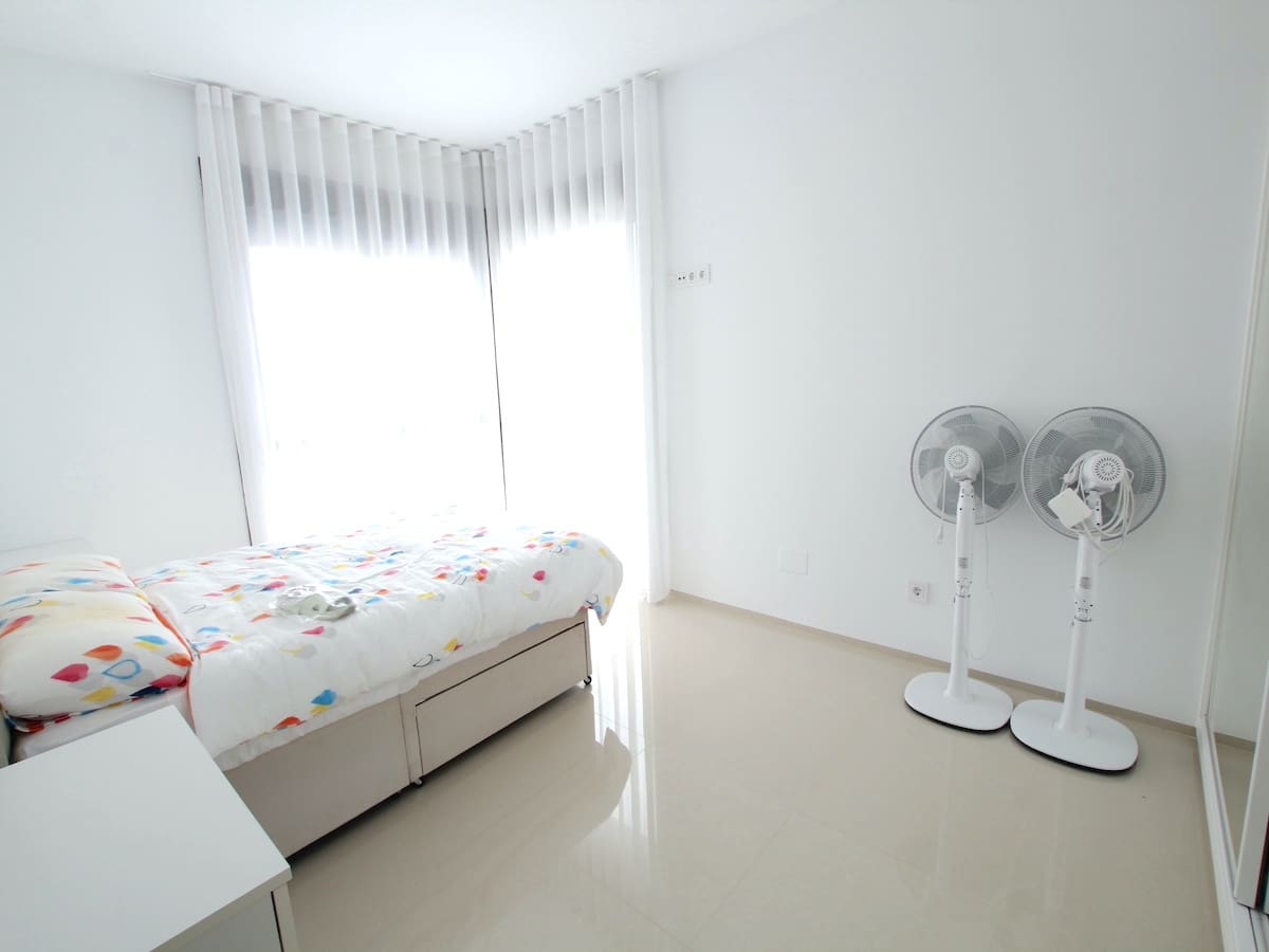 4 quarto Moradia para venda em Dona Pepa com piscina - 565 000 € (Ref: 9109758)