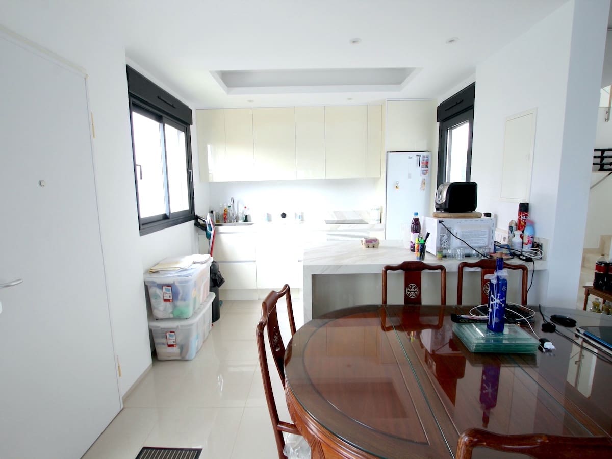 4 bedroom Villa for sale in Dona Pepa with pool - € 565,000 (Ref: 9109758)