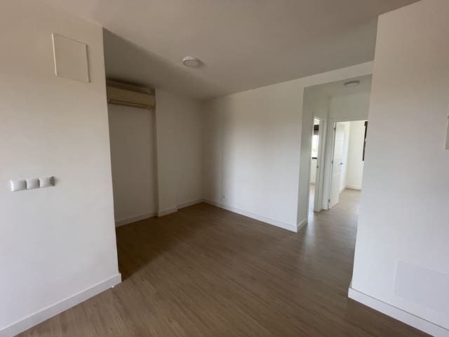 2 slaapkamer Appartement te koop in Daya Nueva - € 118.500 (Ref: 9207386)
