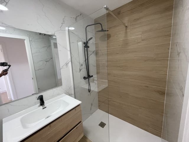 2 slaapkamer Appartement te koop in Daya Nueva - € 118.500 (Ref: 9207386)