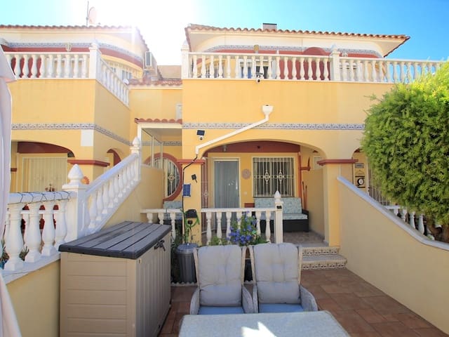 3 bedroom Townhouse for sale in Lo Crispin, Algorfa - € 179,950 (Ref: 9235763)