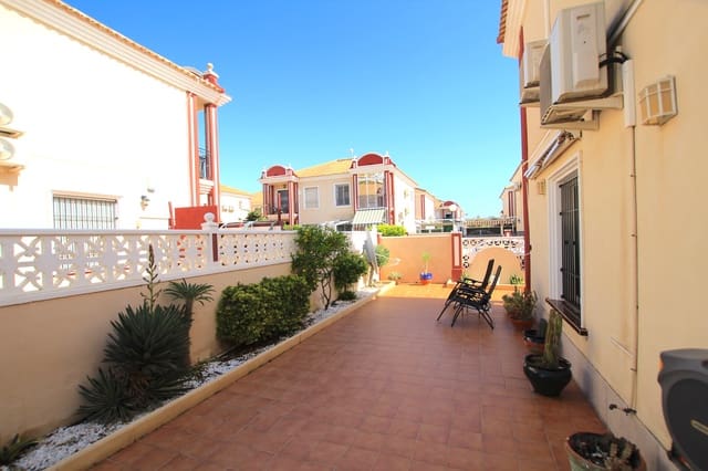 3 soveværelse Villa til salg i Campoamor, Orihuela - € 229.500 (Ref: 9311151)