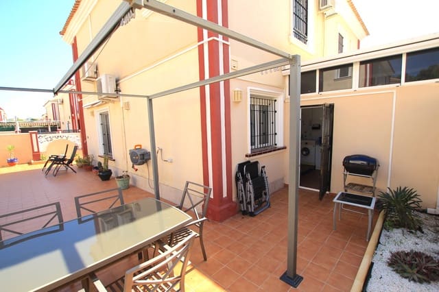 3 soveværelse Villa til salg i Campoamor, Orihuela - € 229.500 (Ref: 9311151)