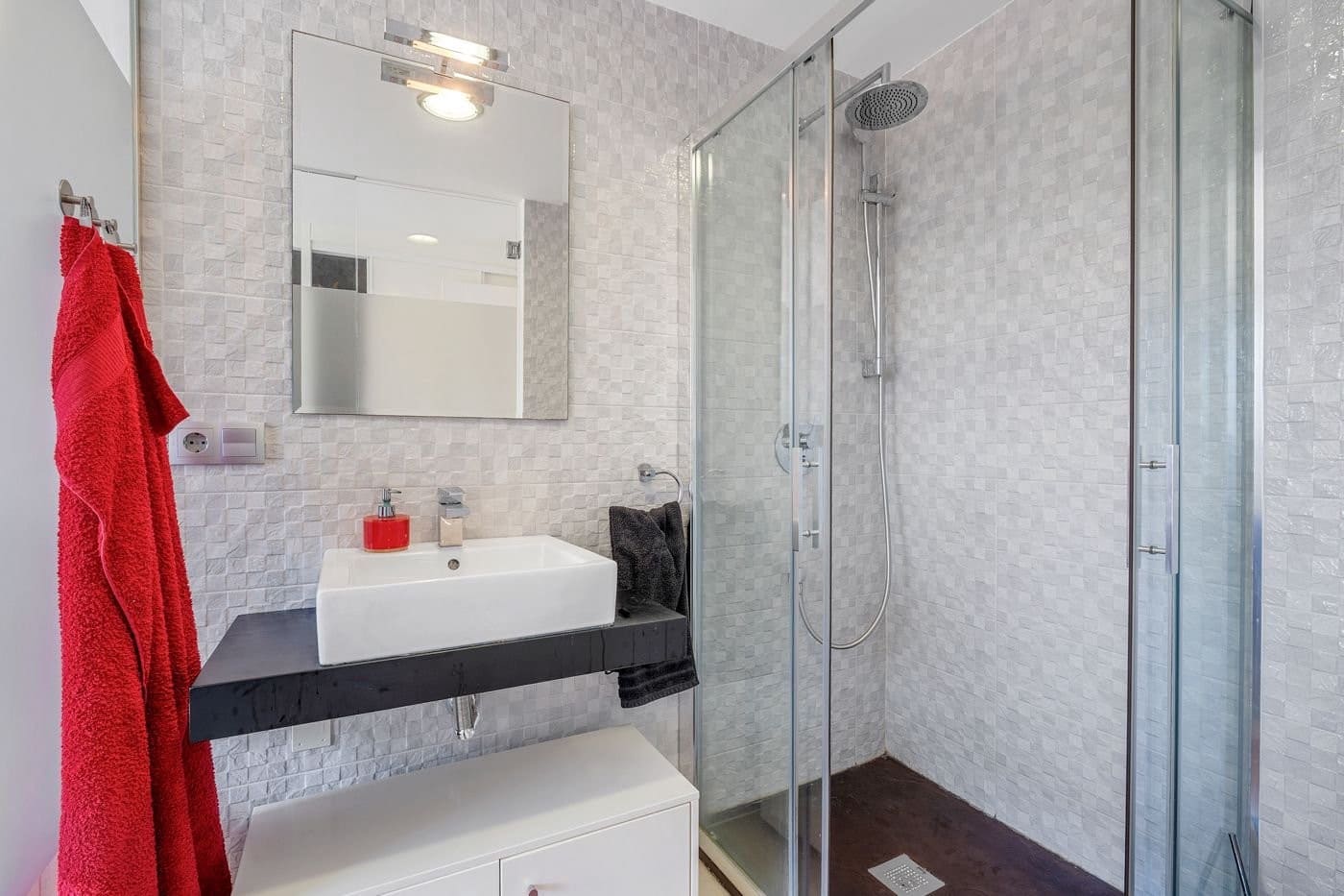 2 bedroom Apartment for sale in Punta Prima - € 279,000 (Ref: 9319896)