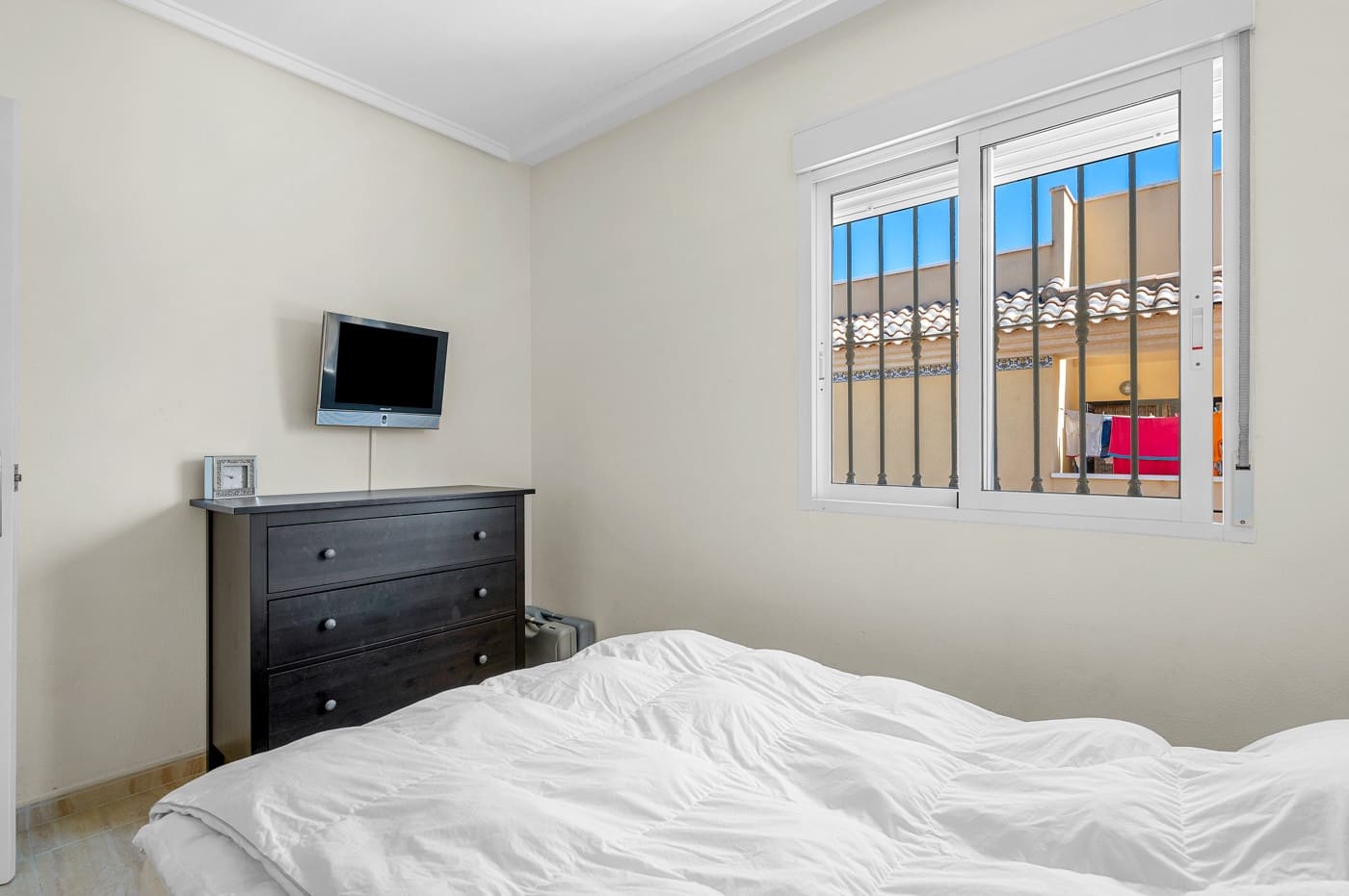 3 bedroom Apartment for sale in Villamartin - € 215,000 (Ref: 9322740)