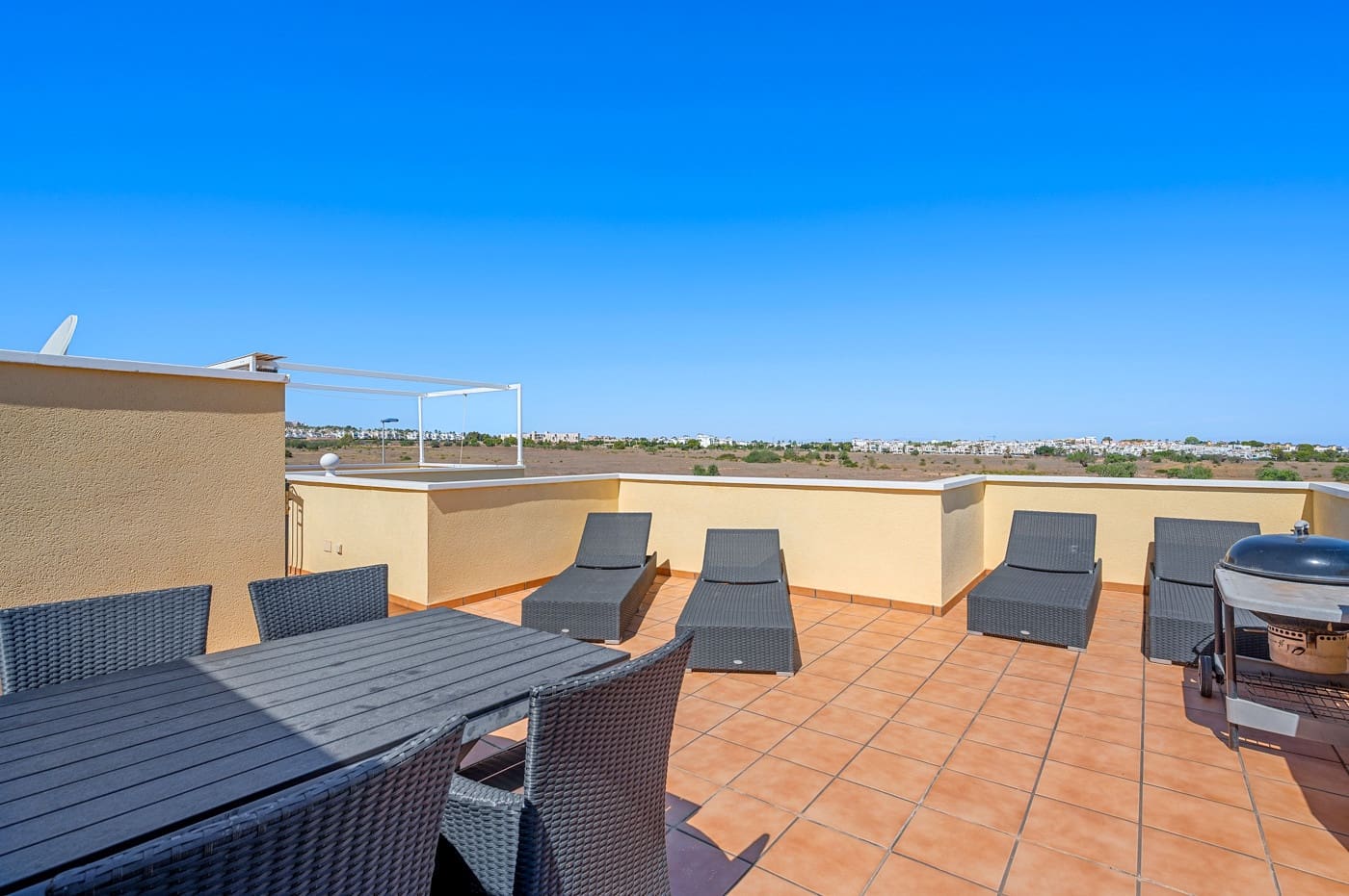 3 bedroom Apartment for sale in Villamartin - € 215,000 (Ref: 9322740)