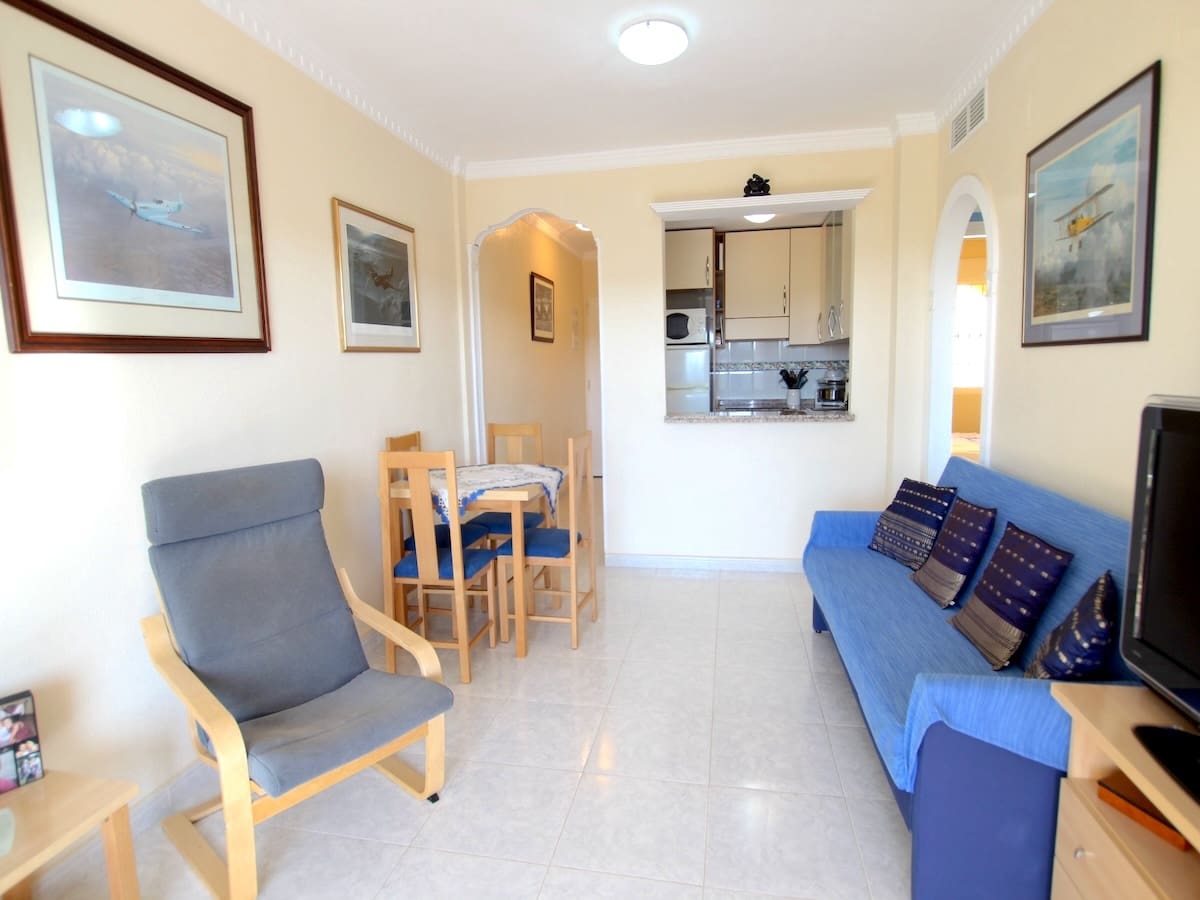 2 bedroom Apartment for sale in Algorfa - € 115,000 (Ref: 9325288)