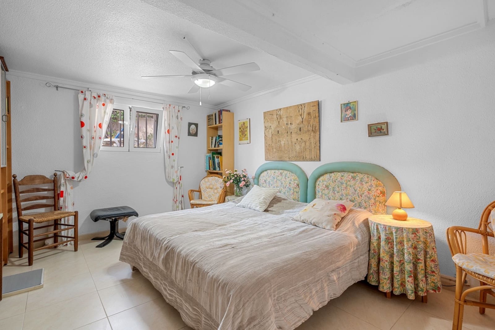 Chalet de 4 habitaciones en Punta Prima en venta con piscina - 485.000 € (Ref: 9325550)