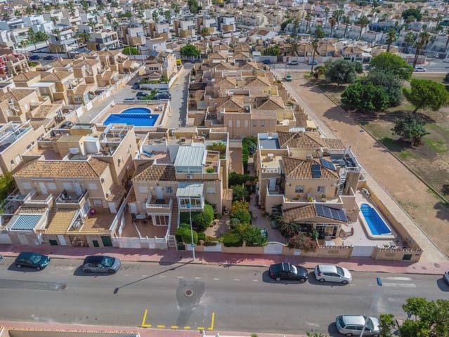 2 soveværelse Lejlighed til salg i Aguas Nuevas, Torrevieja - € 169.000 (Ref: 9345578)