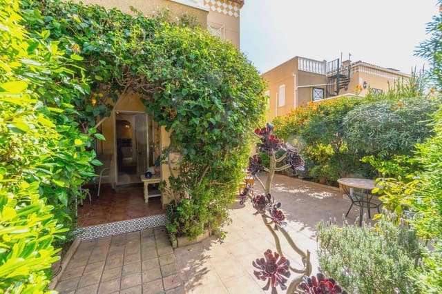 2 soveværelse Lejlighed til salg i Aguas Nuevas, Torrevieja - € 169.000 (Ref: 9345578)