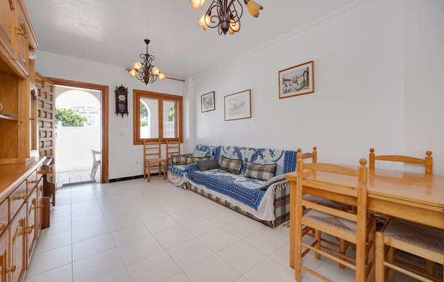 3 bedroom Townhouse for sale in Cañada del Molino, Torrevieja - € 199,900 (Ref: 9370350)