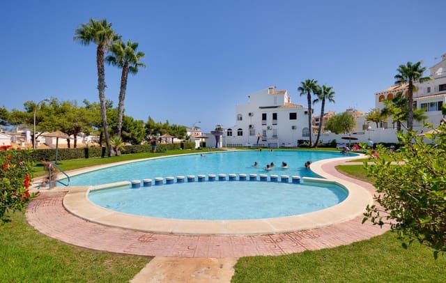 3 bedroom Townhouse for sale in Cañada del Molino, Torrevieja - € 199,900 (Ref: 9370350)