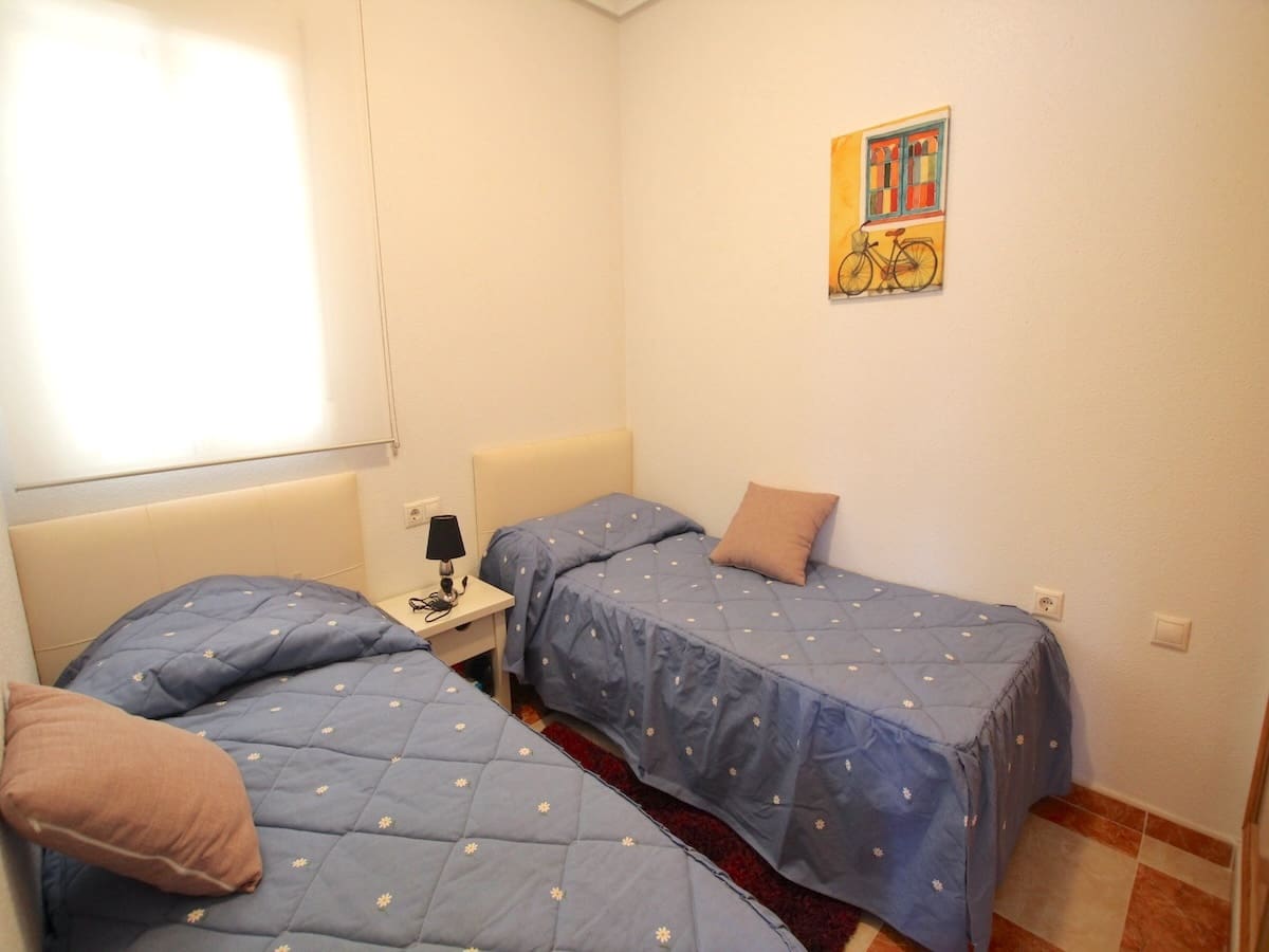 2 bedroom Apartment for sale in Heredades - € 110,000 (Ref: 9378318)