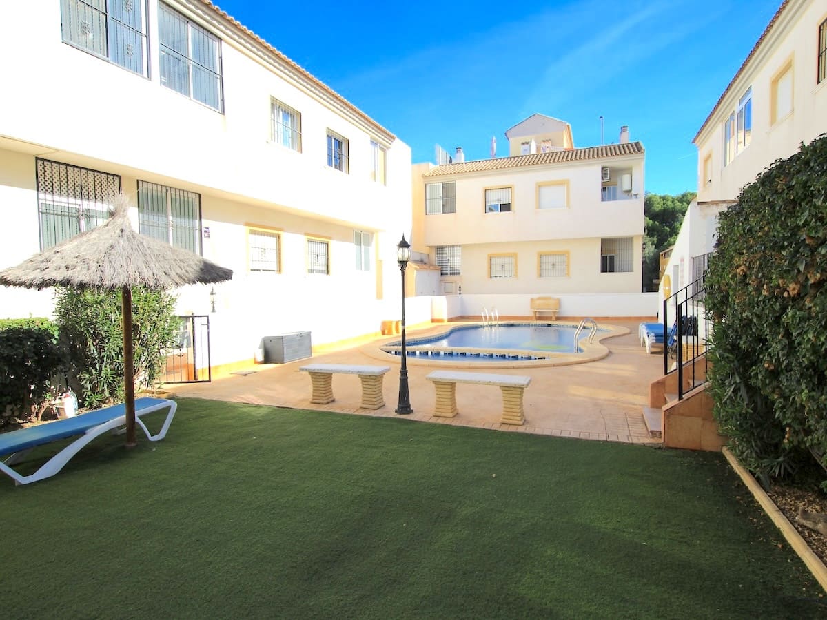 2 bedroom Apartment for sale in Heredades - € 110,000 (Ref: 9378318)