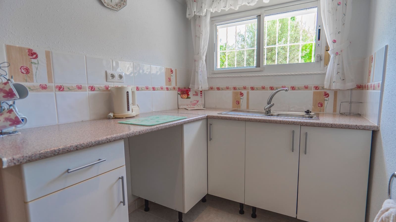 5 bedroom Villa for sale in Ciudad Quesada with pool - € 350,000 (Ref: 9412726)