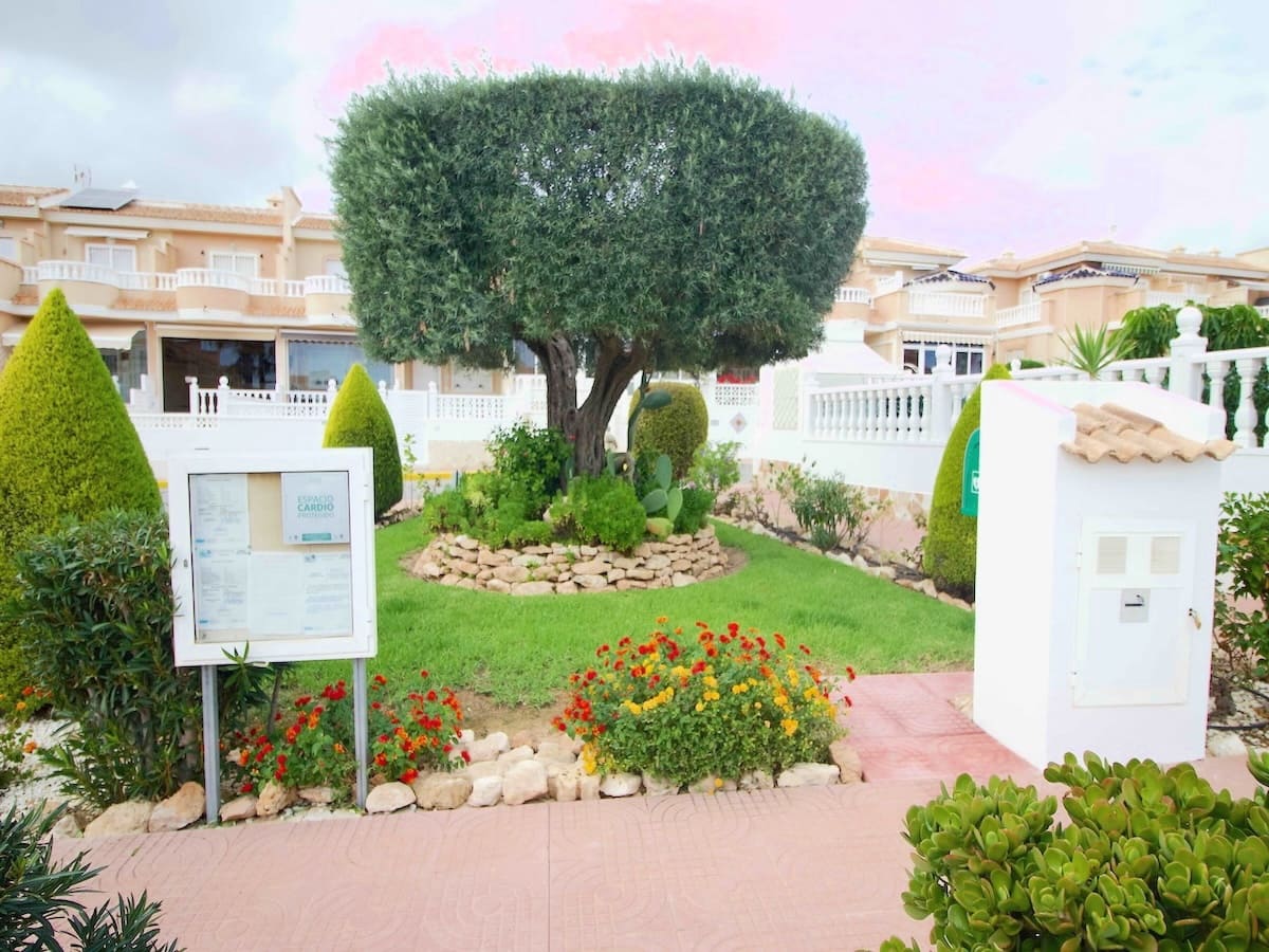 2 makuuhuone Huvila myytävänä paikassa Dona Pepa - 272 500 € (Ref: 9417620)