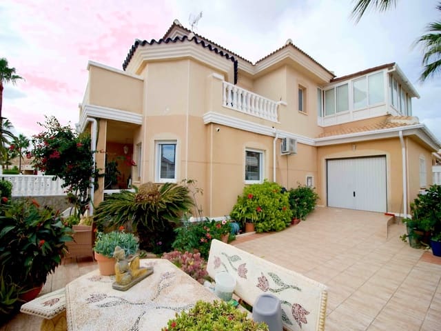 2 soverom Villa til salgs i Doña Pepa, Rojales - € 272 500 (Ref: 9417620)