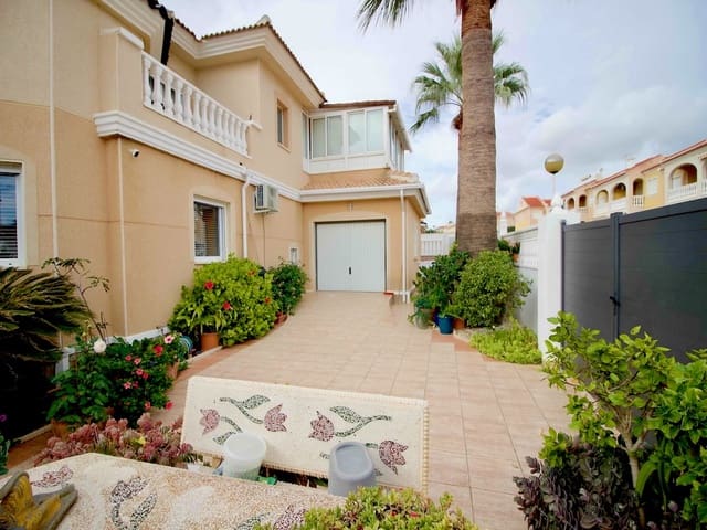 2 soverom Villa til salgs i Doña Pepa, Rojales - € 272 500 (Ref: 9417620)