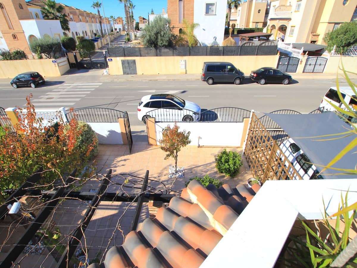 3 soveværelse Villa til salg i El Raso - € 265.000 (Ref: 9421517)