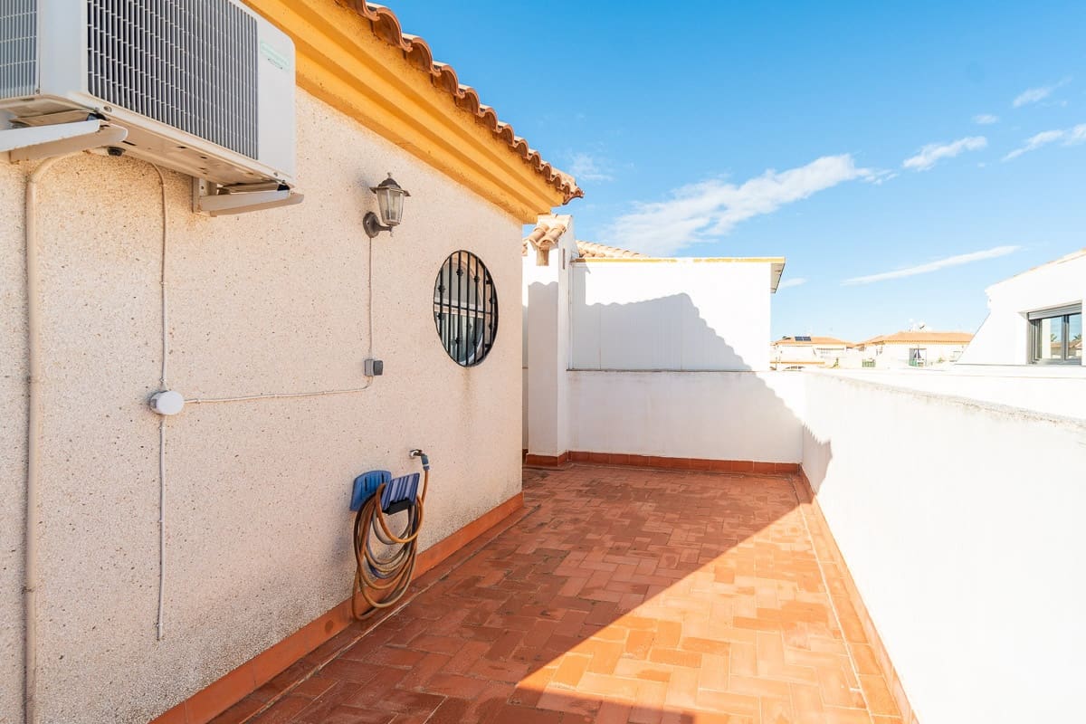 2 soverom Hus til salgs i Playa Flamenca - € 189 000 (Ref: 9425830)