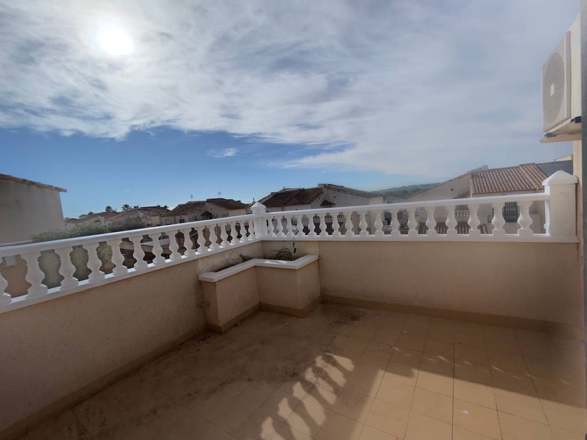 3 bedroom Townhouse for sale in Lo Crispin - € 170,000 (Ref: 9431336)