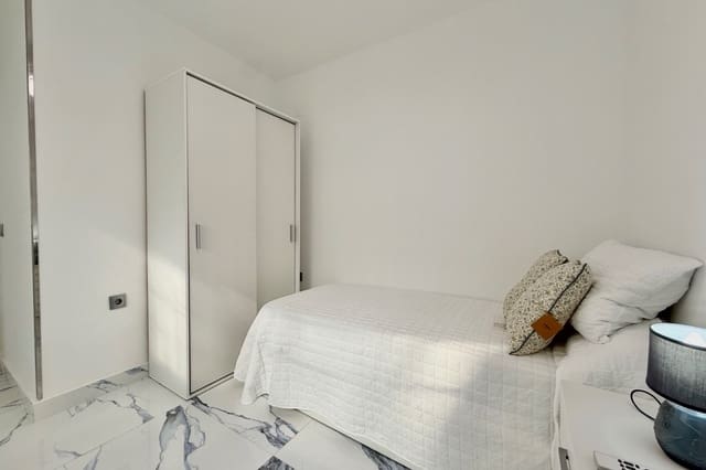 2 soveværelse Villa til salg i El Chaparral, Torrevieja - € 177.000 (Ref: 9447052)