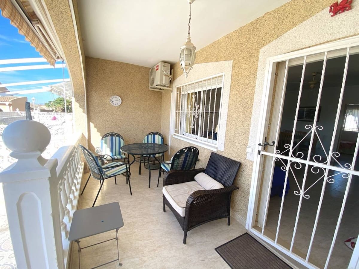 3 bedroom Townhouse for sale in Benijofar - € 199,000 (Ref: 9452439)